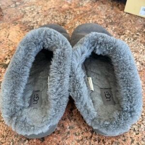 UGG Slippers Women's 10 Disquette Fur Suede Platform Cozy Gray Classic